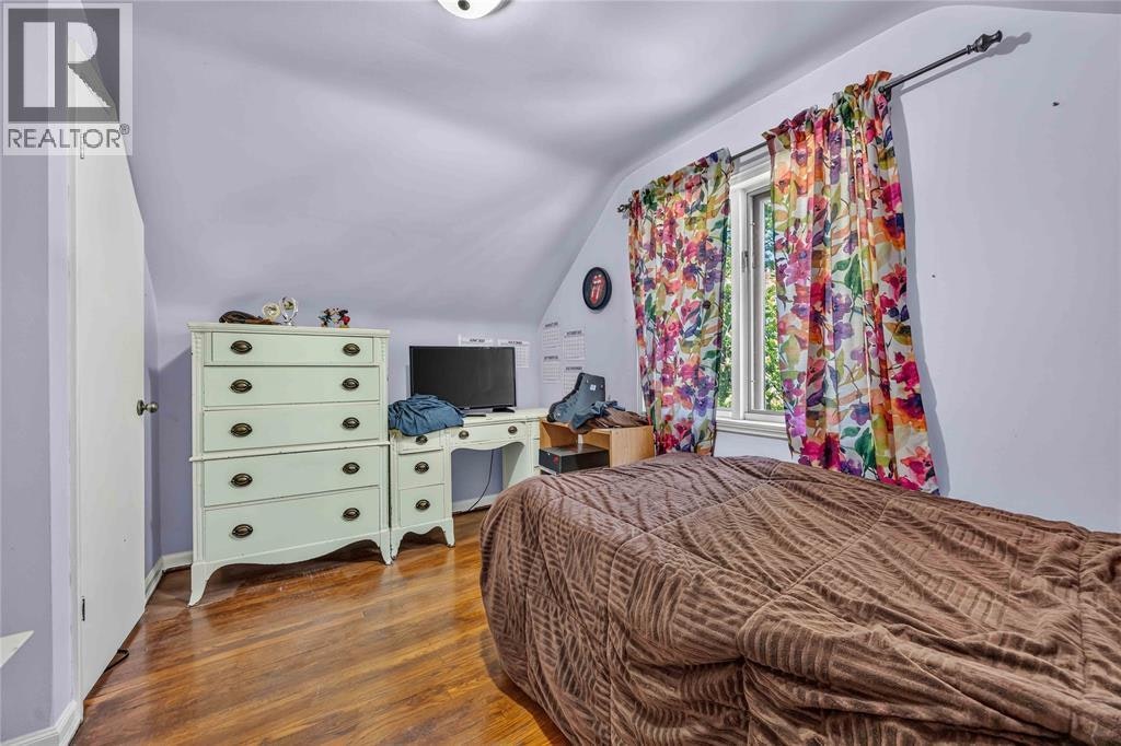 582 Superior Street, Sarnia, ON, N7T 7E6 - 14