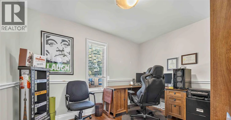582 Superior Street, Sarnia, ON, N7T 7E6 - 9