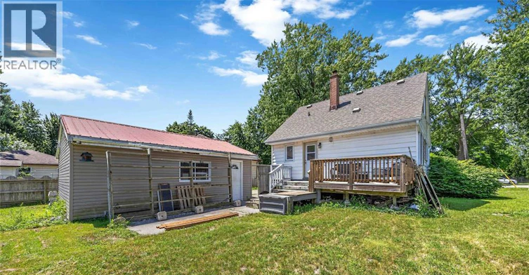 582 Superior Street, Sarnia, ON, N7T 7E6 - 30