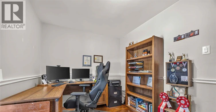 582 Superior Street, Sarnia, ON, N7T 7E6 - 10