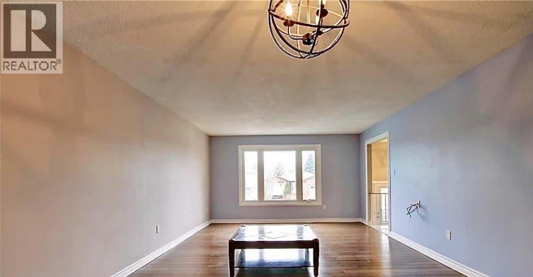 Main/Upper-599 Upper Horning Road, Hamilton, ON, L9C 7P8 - 11