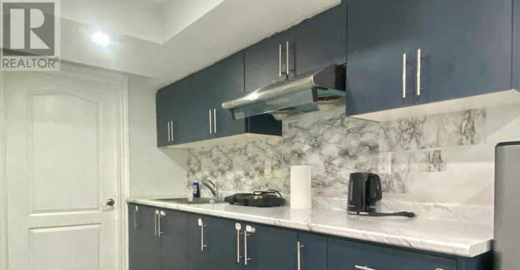 B (BSMT-15 Sugarcane Avenue, Brampton, ON, L6R 3C8 - 3
