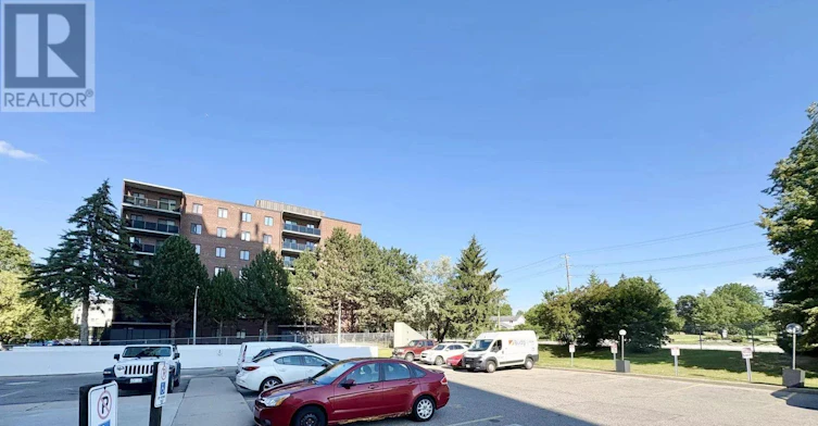 1503-294 Chandler Drive, Kitchener, ON, N2E 2K1 - 24