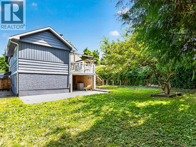 12141 230 Street, Maple Ridge, BC, V2X 6R4 - 24