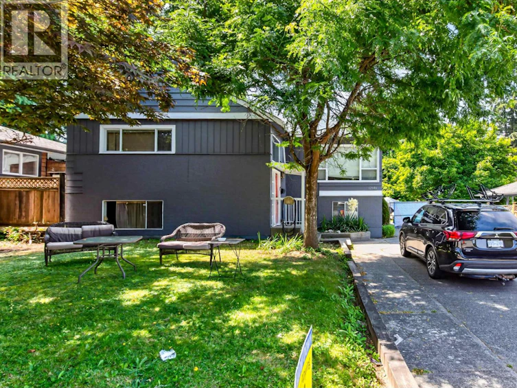 12141 230 Street, Maple Ridge, BC, V2X 6R4 - 4