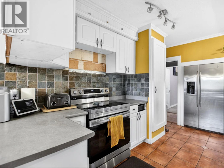 12141 230 Street, Maple Ridge, BC, V2X 6R4 - 11
