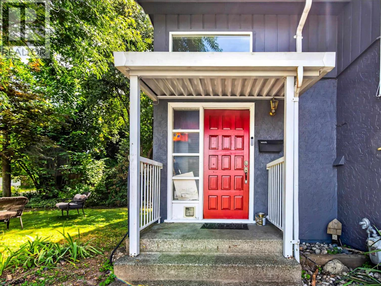 12141 230 Street, Maple Ridge, BC, V2X 6R4 - 8