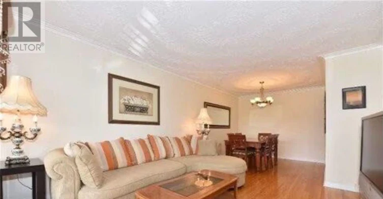 UPPER-267 Cherokee Boulevard, Toronto, ON, M2H 2J9 - 2