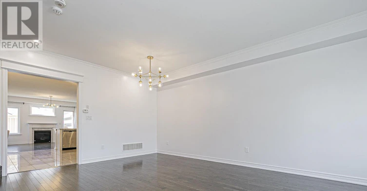 194 Paradelle Drive, Richmond Hill, ON, L4E 0E4 - 3