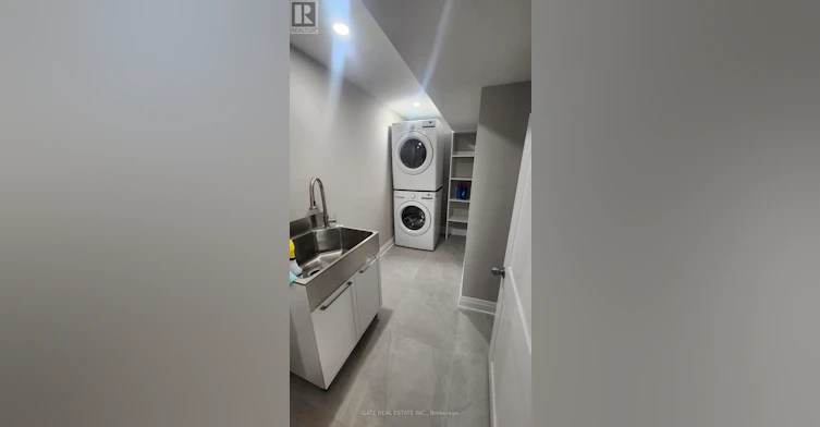 BSMT-29 Caronport Crescent, Toronto, ON, M3A 1G9 - 10
