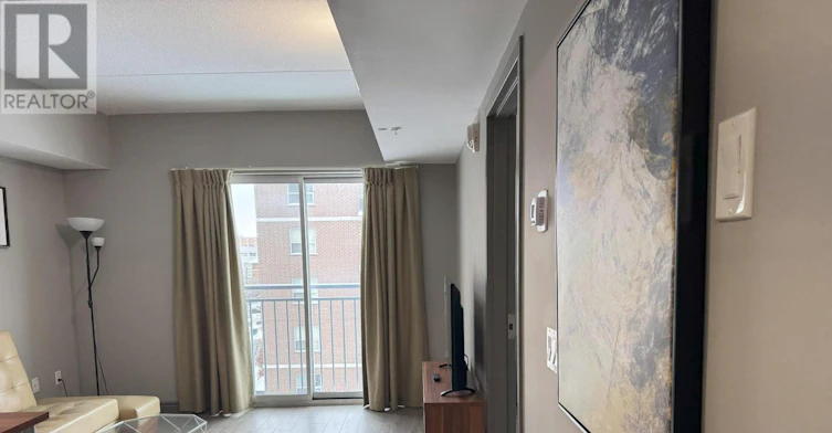 501-321 Spruce Street, Waterloo, ON, N2L 0G4 - 9