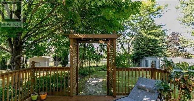 704 Foxcroft Boulevard, Newmarket, ON, L3X 1N2 - 16