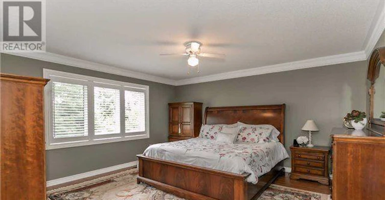 704 Foxcroft Boulevard, Newmarket, ON, L3X 1N2 - 10