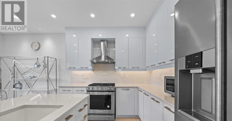 118 Berkely Street, Wasaga Beach, ON, L9Z 0K5 - 9