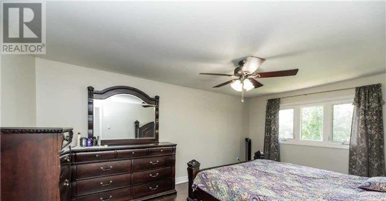 18 Omega Square, Brampton, ON, L6Z 1K5 - 12