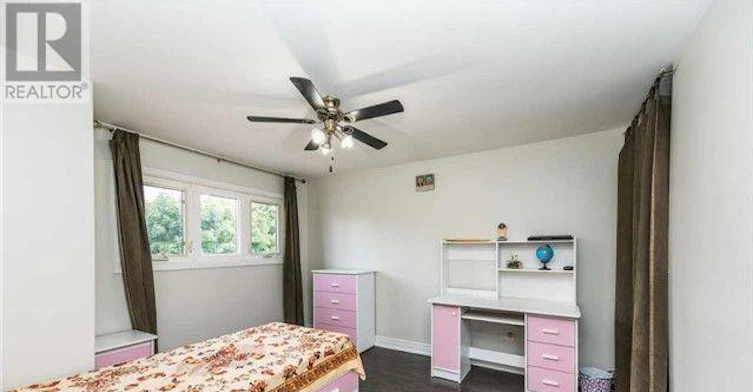 18 Omega Square, Brampton, ON, L6Z 1K5 - 14