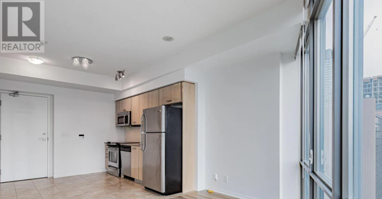 2409-832 Bay Street, Toronto, ON, M5S 1Z6 - 9