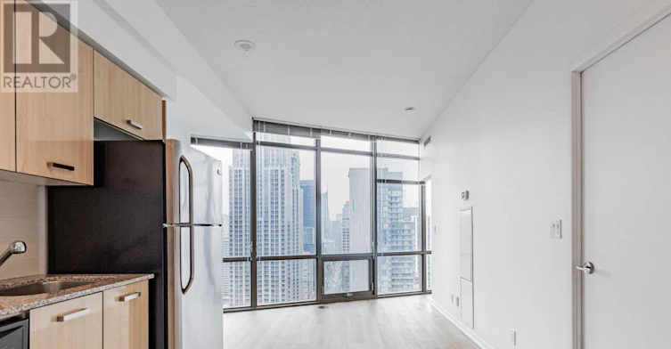 2409-832 Bay Street, Toronto, ON, M5S 1Z6 - 8