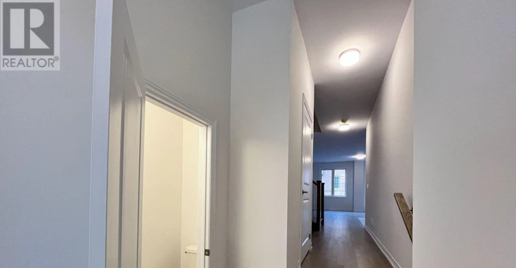 8 Brofarm Lane, Whitchurch-Stouffville, ON, L4A 5G2 - 2