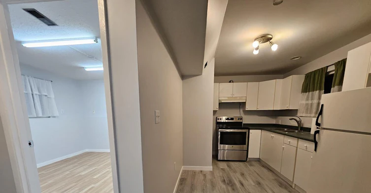 15118 91a Avenue, Surrey, BC, V3R 6X1 - 17