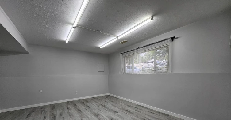 15118 91a Avenue, Surrey, BC, V3R 6X1 - 13