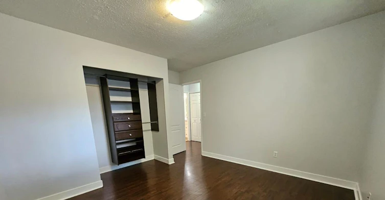 15118 91a Avenue, Surrey, BC, V3R 6X1 - 6