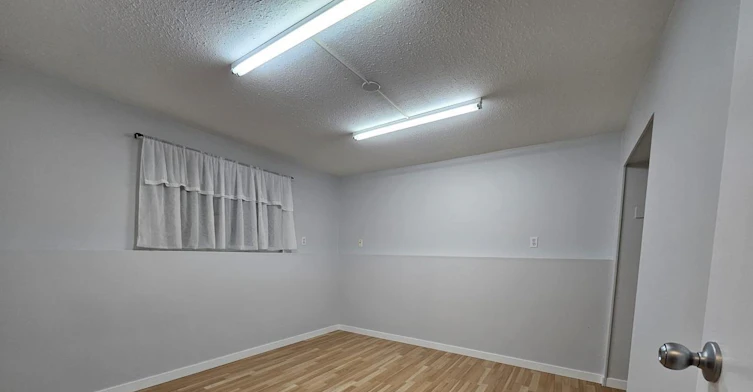 15118 91a Avenue, Surrey, BC, V3R 6X1 - 15