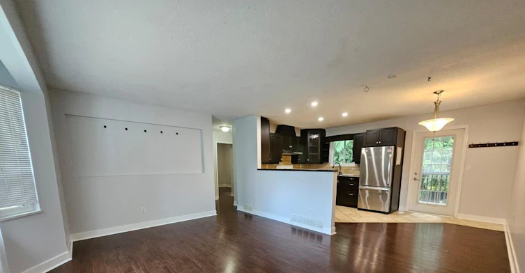 15118 91a Avenue, Surrey, BC, V3R 6X1 - 4