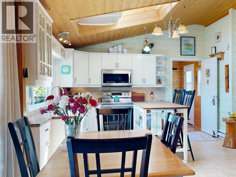 9045 S Mahood Lake Road, Canim Lake, BC, V0K 1J0 - 14