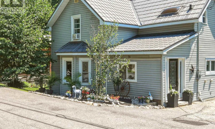 36 Edward Street