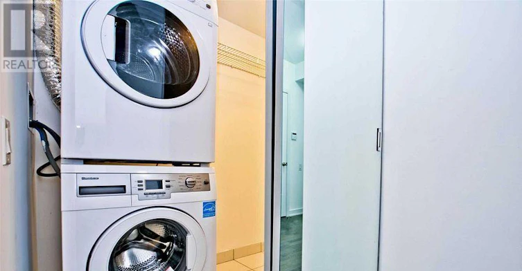 1208 2nd Bdrm & Den 57 Joseph St Street, Toronto, ON, M5S 0C5 - 12