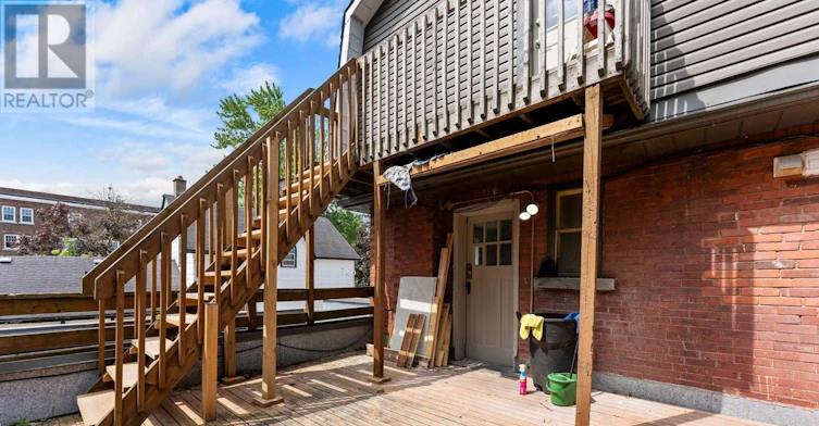 31 Waterloo Street S, Stratford, ON, N5A 4A5 - 21