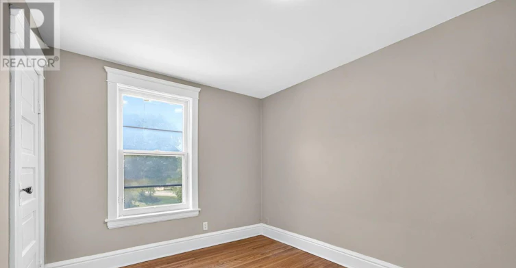 31 Waterloo Street S, Stratford, ON, N5A 4A5 - 10