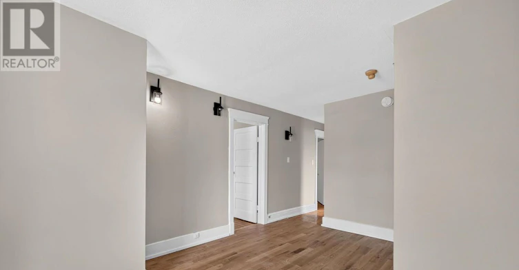 31 Waterloo Street S, Stratford, ON, N5A 4A5 - 13