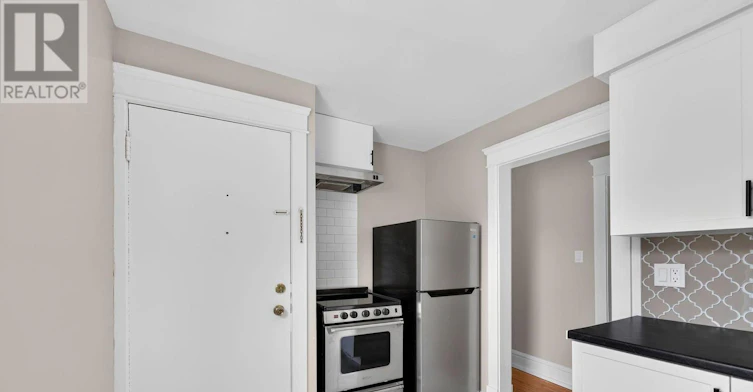 31 Waterloo Street S, Stratford, ON, N5A 4A5 - 8