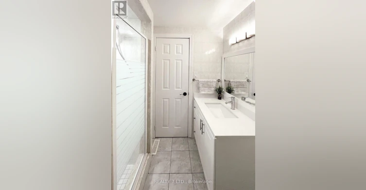 MAIN-551 Hayward Crescent, Milton, ON, L9T 4P2 - 7