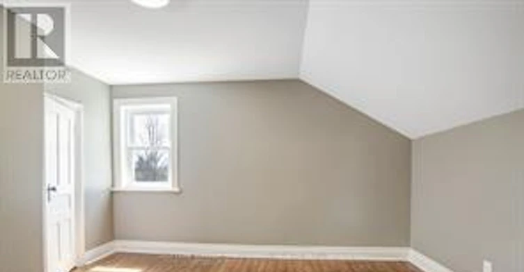 123 Erie Street, St. Thomas, ON, N5R 2N1 - 14