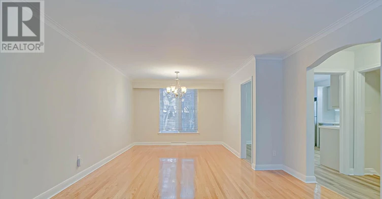25 Sage Avenue, Toronto, ON, M6B 3W4 - 3