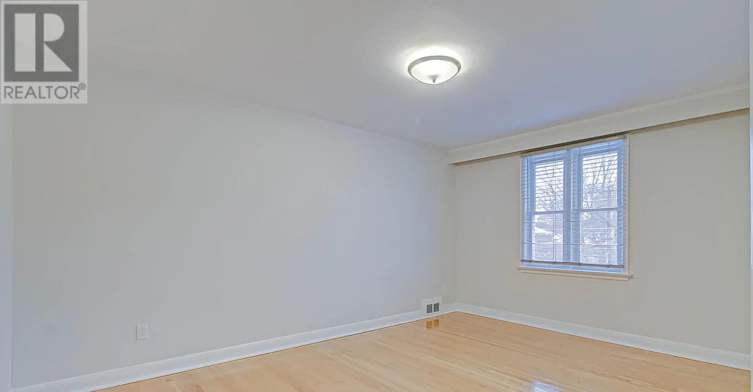 25 Sage Avenue, Toronto, ON, M6B 3W4 - 16
