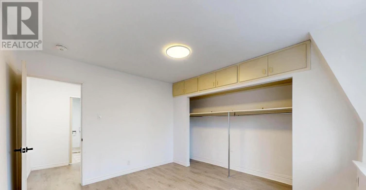 UPPER-393 Jones Avenue, Toronto, ON, M4J 3G5 - 13