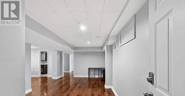 60 Westwood Drive, Ottawa, ON, K2G 2X1 - 5