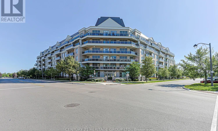 210-111 Civic Square Gate
