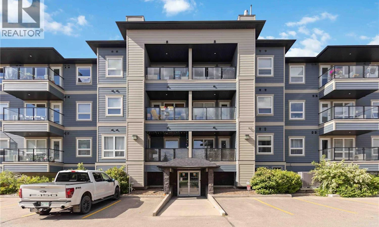4117-108 Willis Crescent