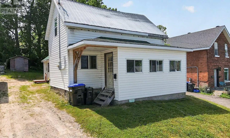 379 Gloucester Street