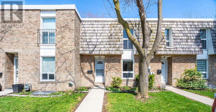 106-701 Burnhamthorpe Road, Toronto, ON, M9C 2Z6 - 3