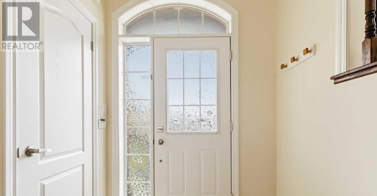 MAIN-27 Mccartney Street, Toronto, ON, M9M 0B8 - 3