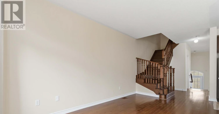 MAIN-27 Mccartney Street, Toronto, ON, M9M 0B8 - 16