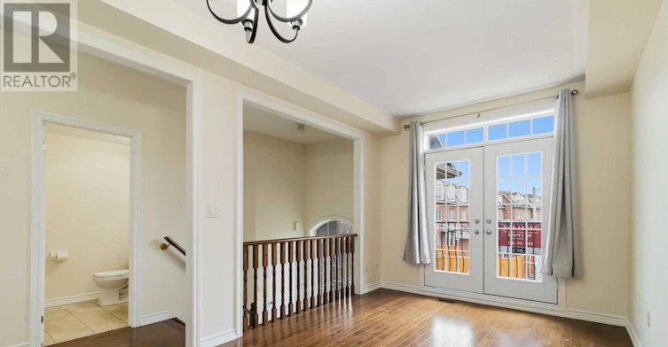 MAIN-27 Mccartney Street, Toronto, ON, M9M 0B8 - 4