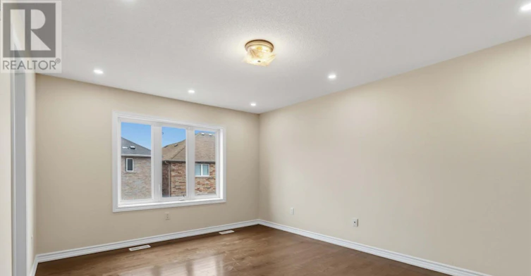 MAIN-27 Mccartney Street, Toronto, ON, M9M 0B8 - 23