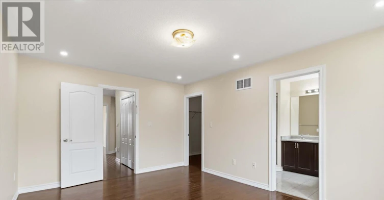 MAIN-27 Mccartney Street, Toronto, ON, M9M 0B8 - 21